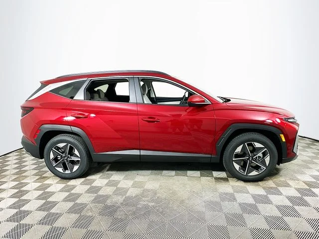 New 2026 Hyundai TUCSON SEL