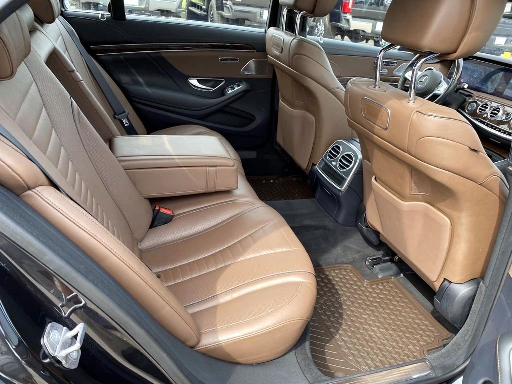 Used 2019 Black Mercedes-Benz S 560 image 25