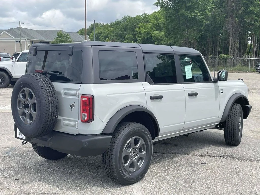 New 2026 Avalanche Gray Ford Big Bend® image 3