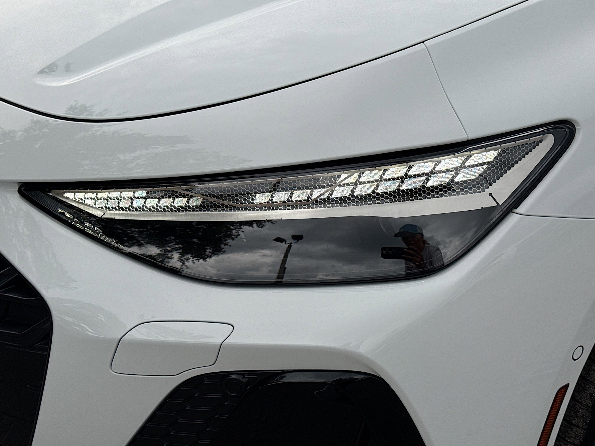 New 2026 GLACIER WHT MET Audi Premium Plus image 9