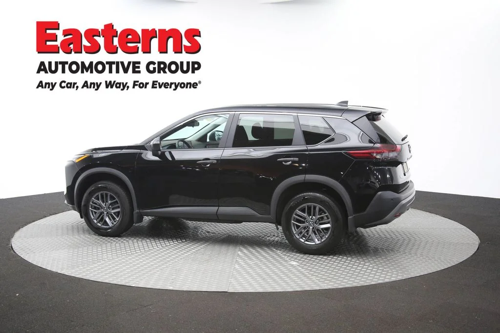 Used 2023 Black Nissan S image 61