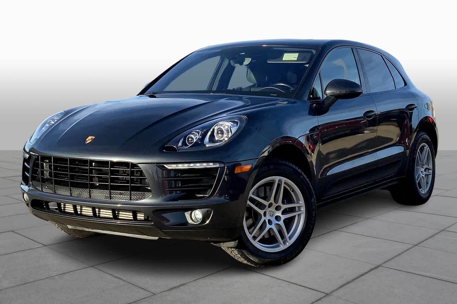 2017 Porsche Macan Base