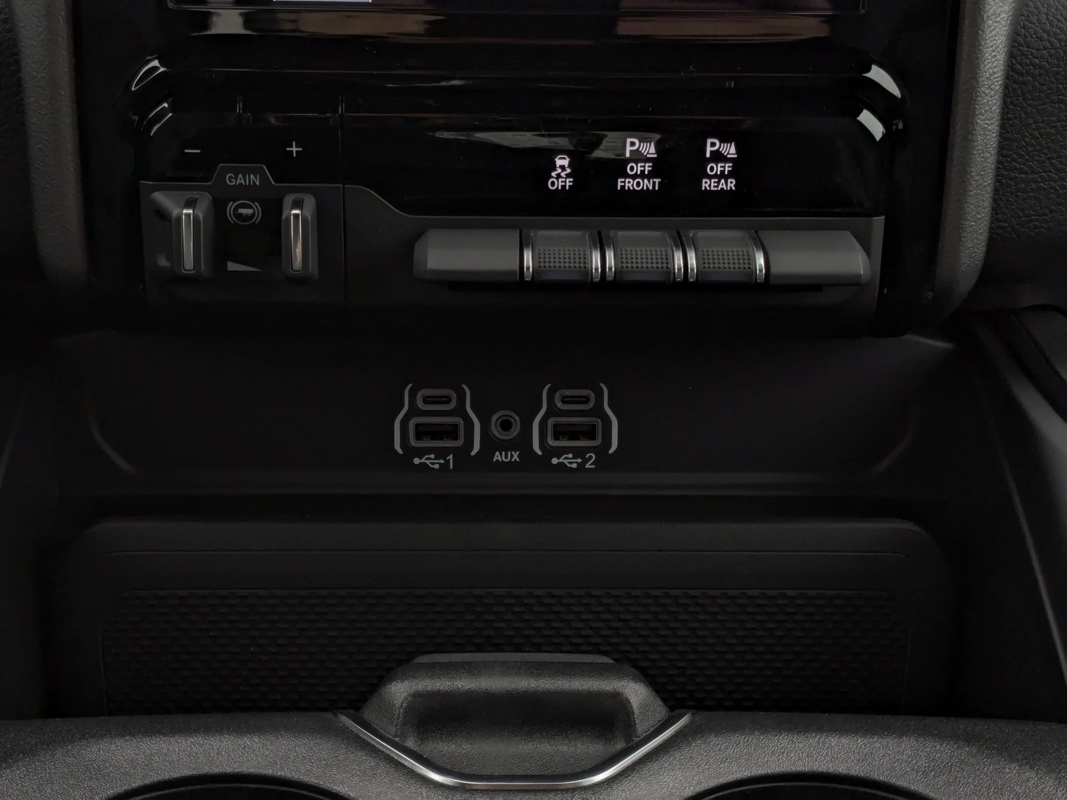 New 2026 Black RAM Sport - - Pano Sunroof - Sport Perf Hood - Anti-Spin Rear Axle - Trailer Brake Control & More! image 24