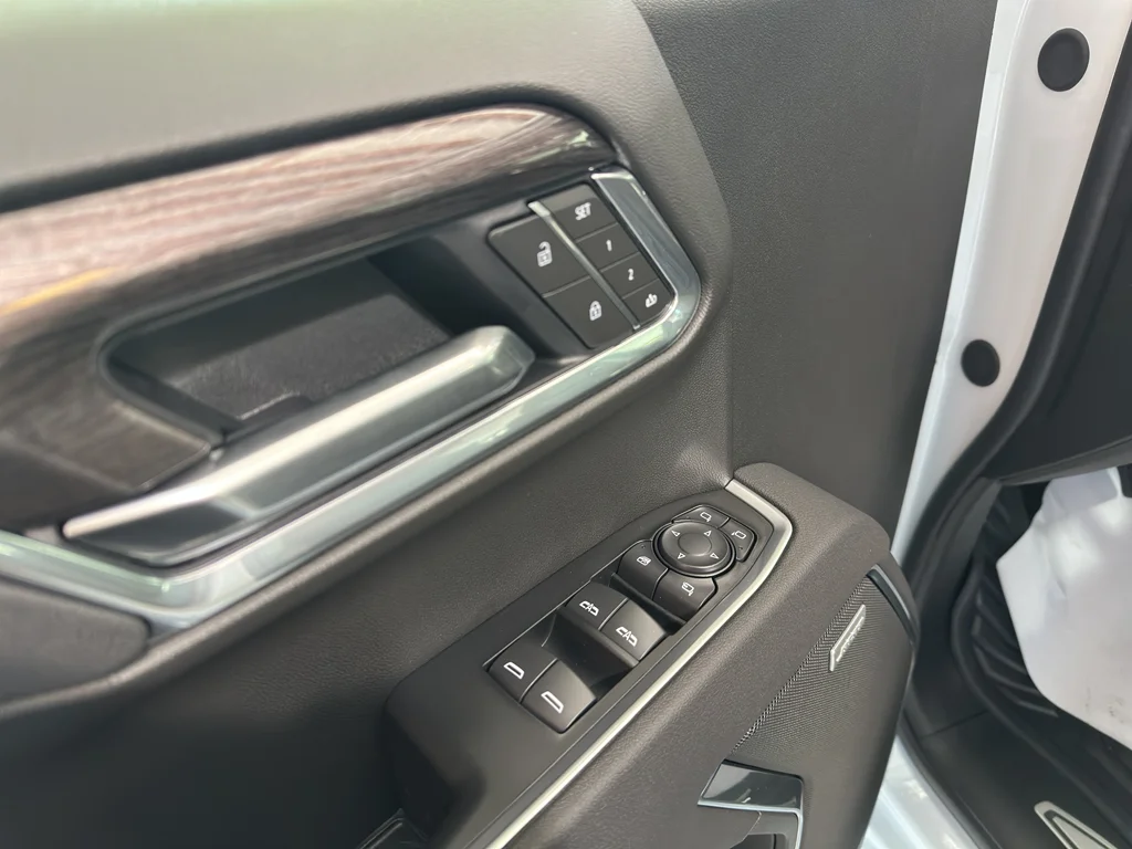 2026 Chevrolet Silverado 1500 LTZ - Photo 35