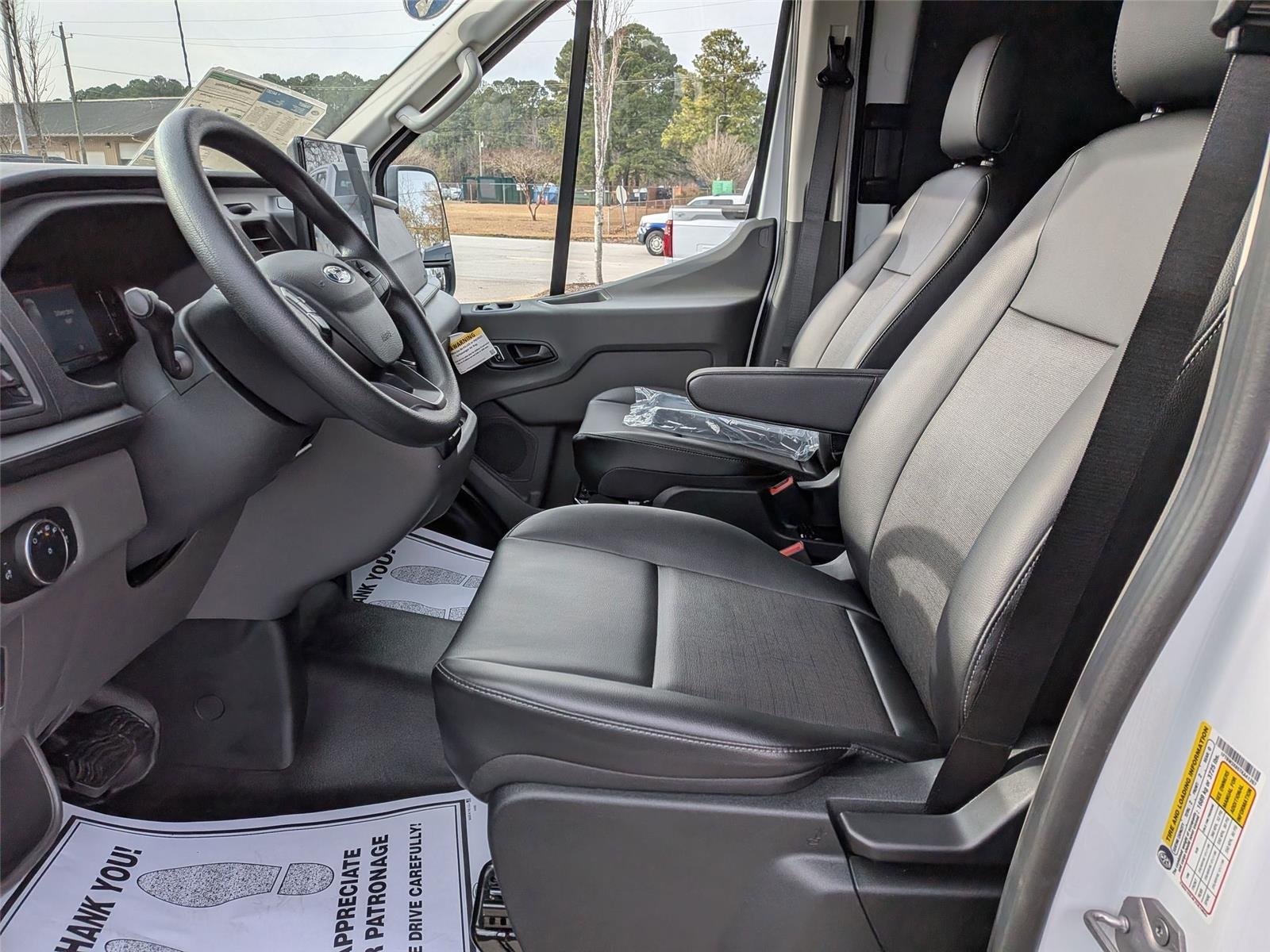New 2026 Oxford White Ford Cargo Van image 14