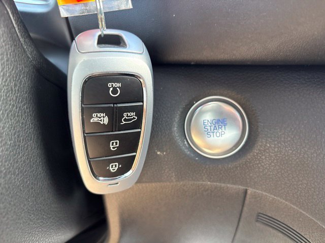 Used 2023 Portofino Gray Hyundai SEL image 21