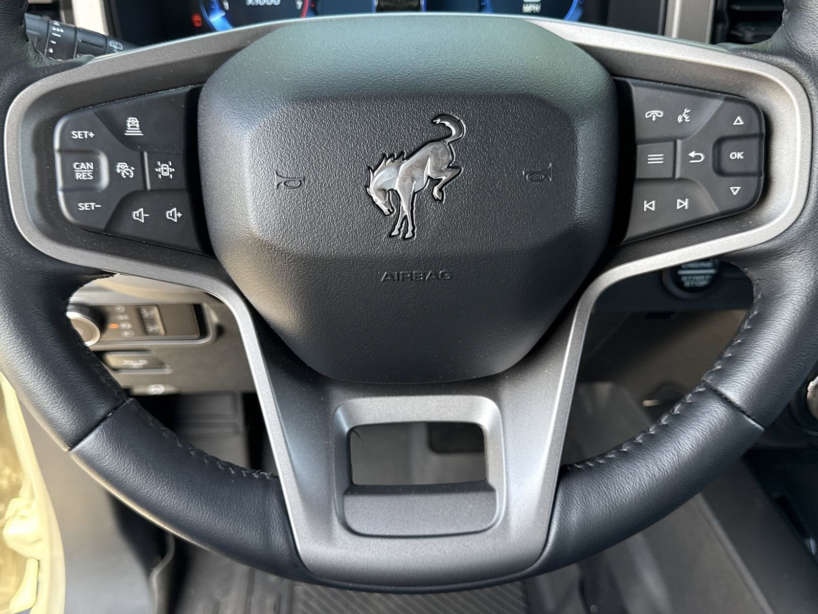 Used 2025 Beige Ford Outer Banks image 14