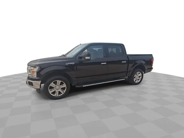 Used 2020 Red Ford XLT image 4