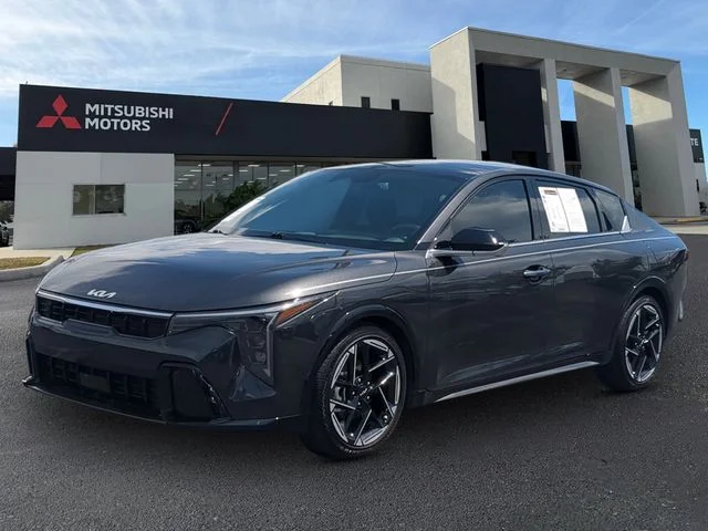 2025 Kia K4 GT-Line
