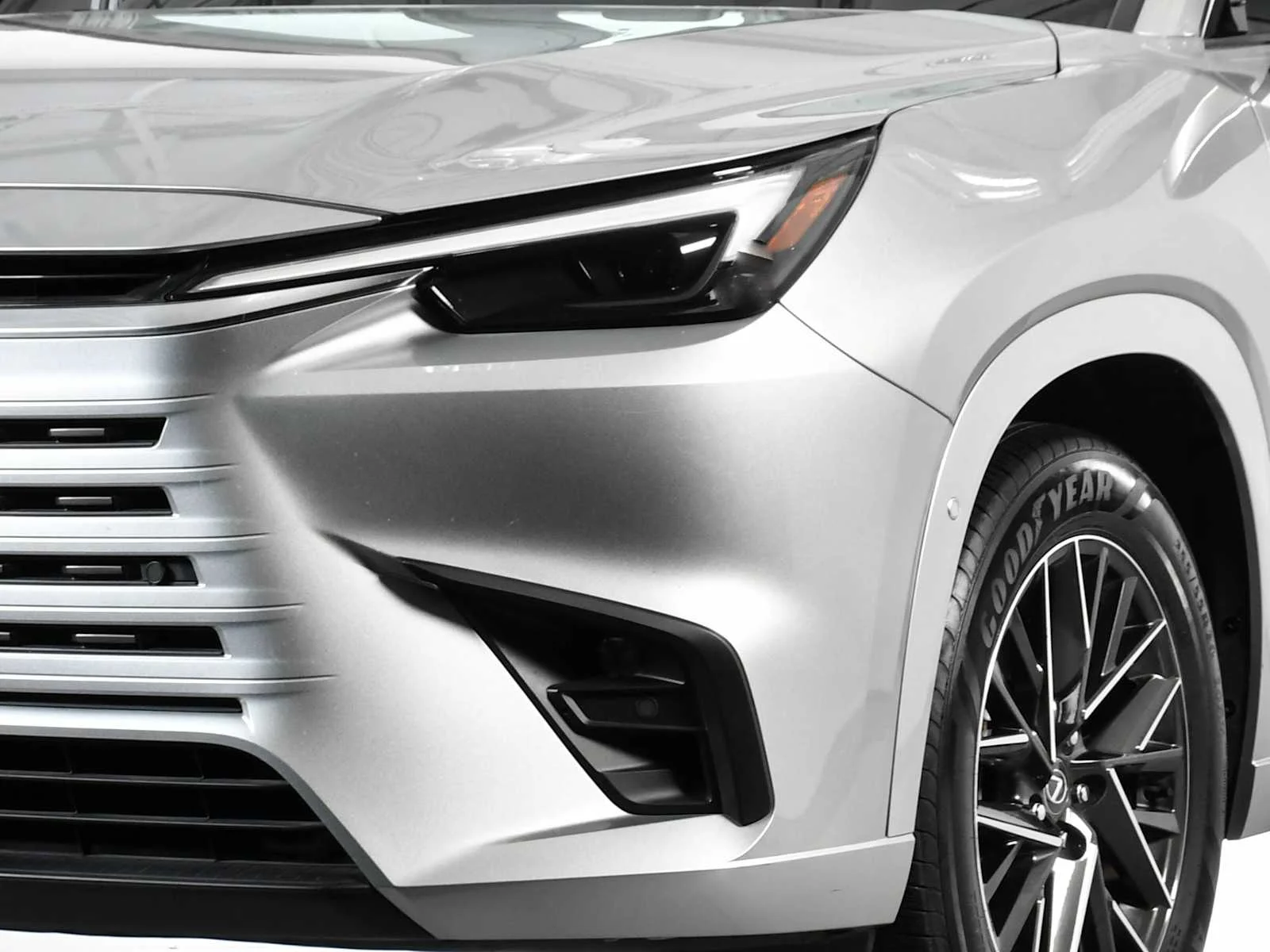 Certified Used 2024 CELESTIAL SILVER Lexus Premium image 11