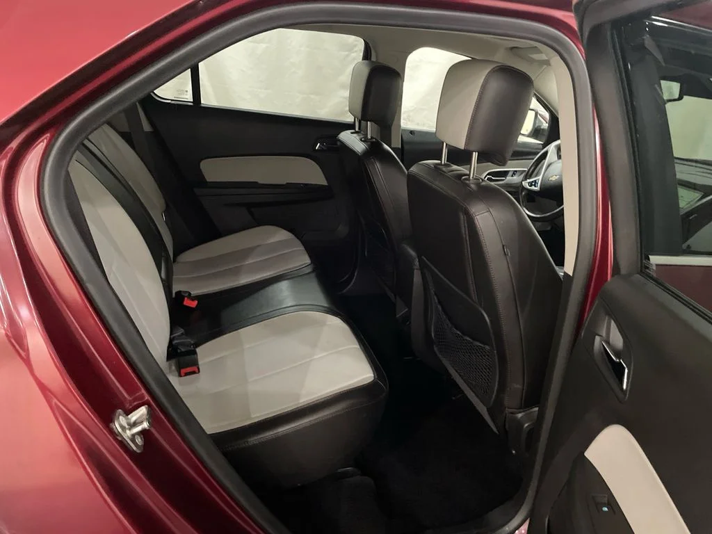 Used 2016 Siren Red Tintcoat Chevrolet LTZ image 27