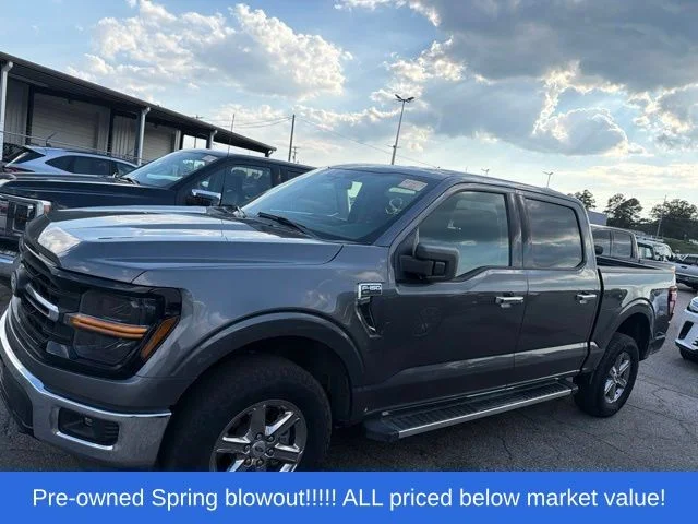 Used 2025 Gray Ford XLT image 3