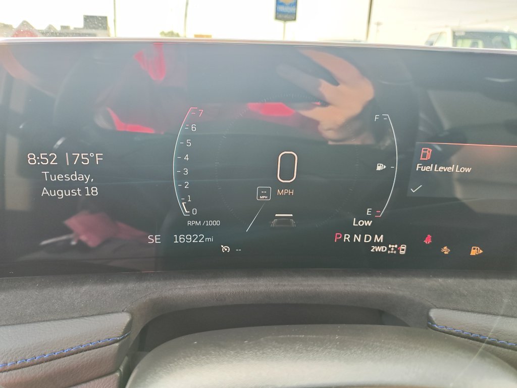 Used 2024 Black Cadillac Sport image 20
