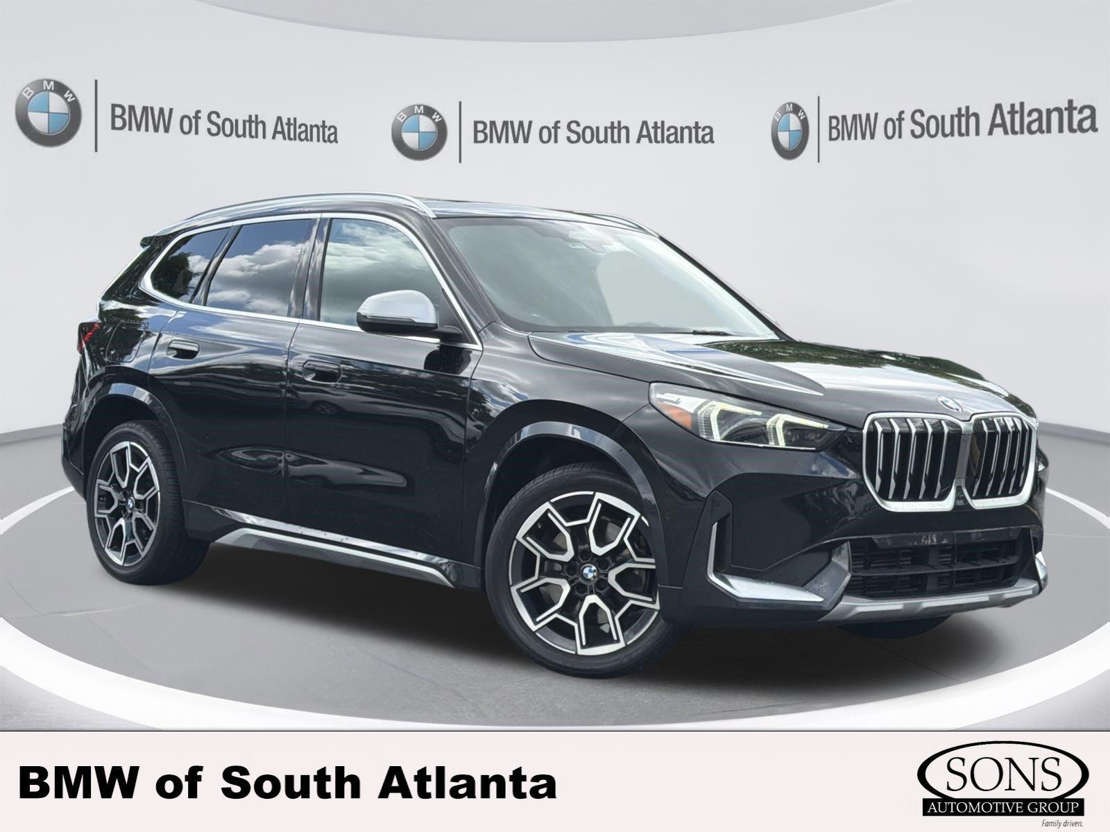 Used 2023 Black Sapphire Metallic BMW xDrive28i image 1