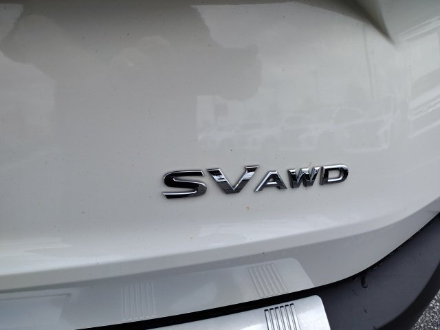 Used 2023 White Nissan SV image 28