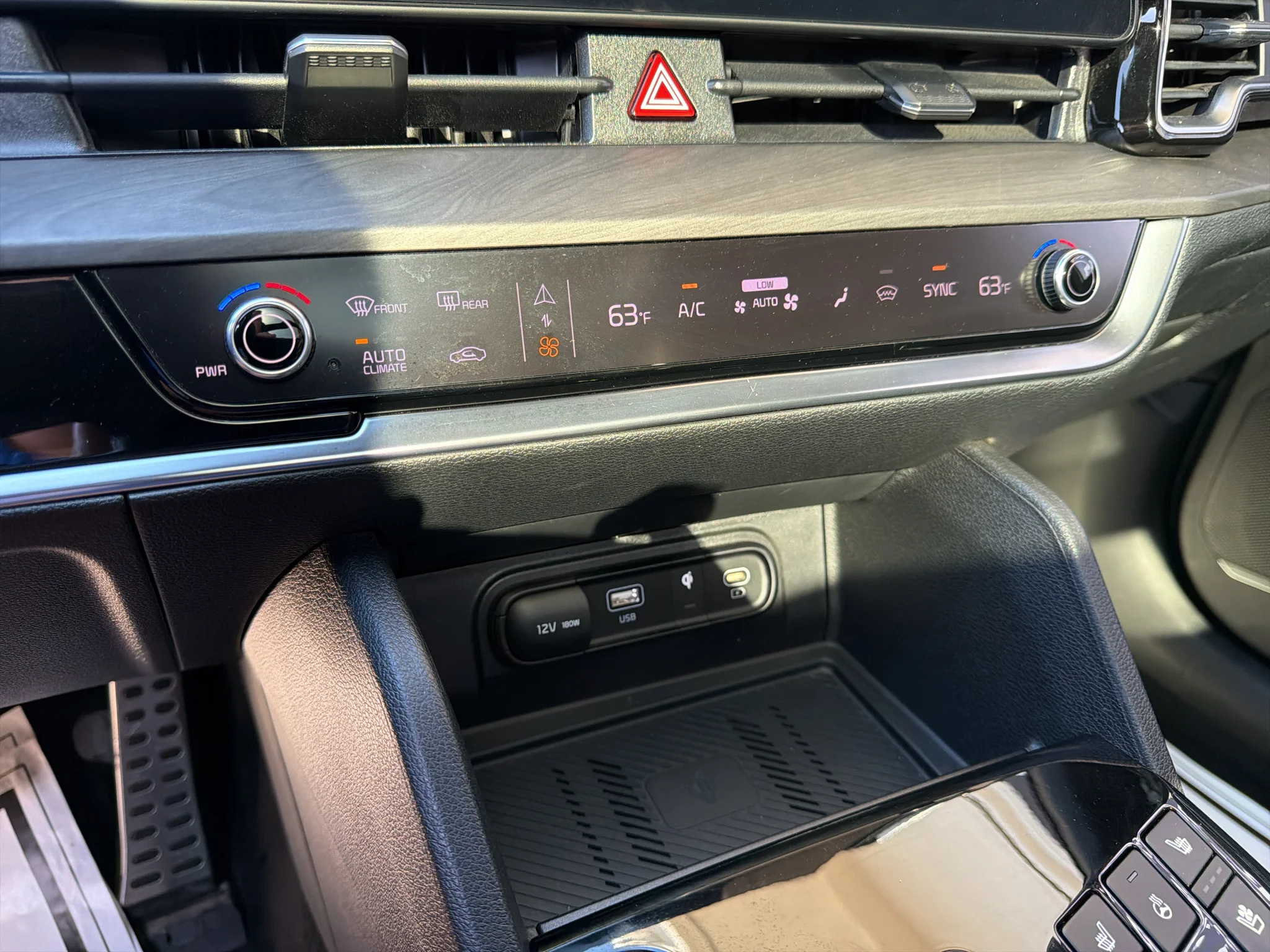 Used 2023 Wolf Gray/Ebony Black Roof Kia X-Pro Prestige image 23