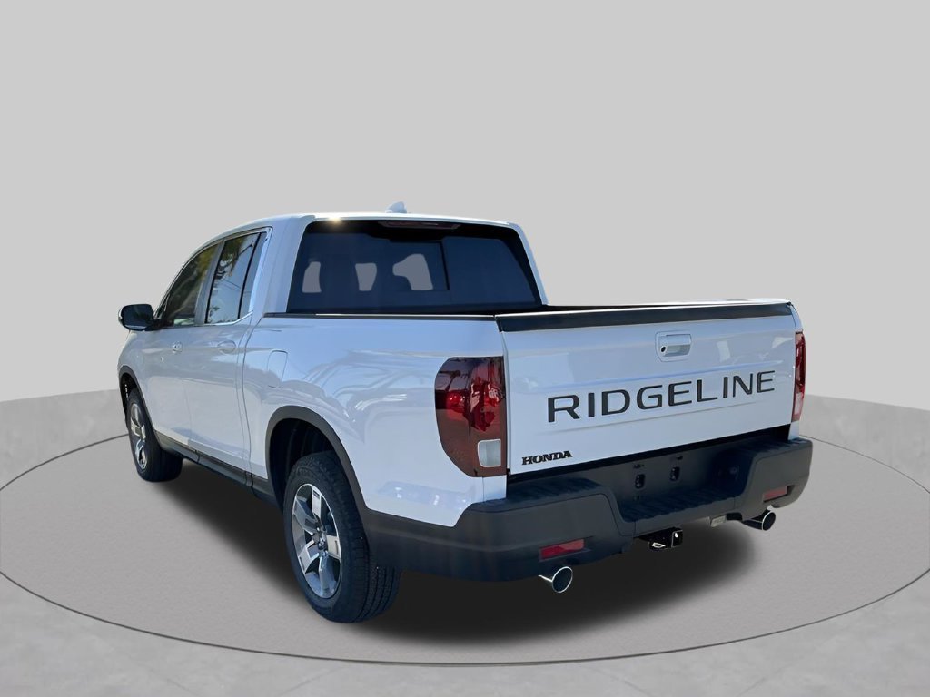 Used 2026 White Honda RTL image 6