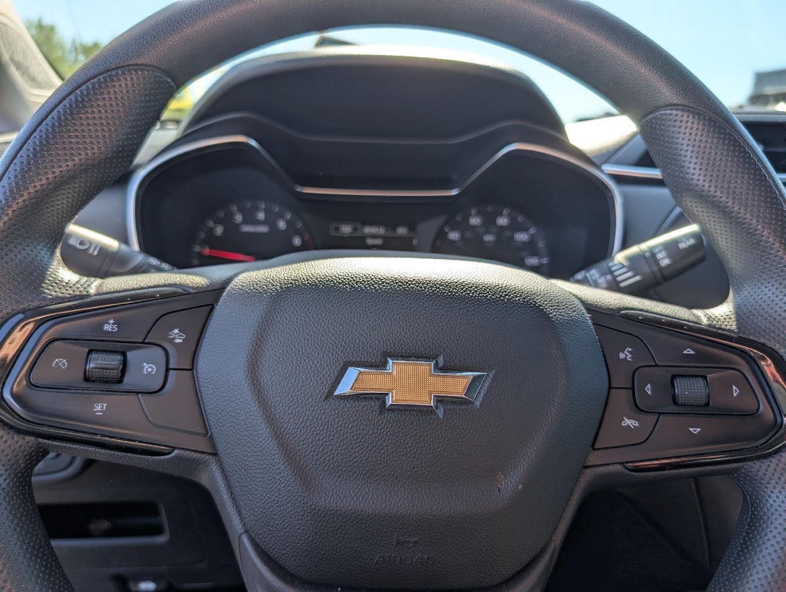 Used 2022 Satin Steel Metallic Chevrolet LT image 14