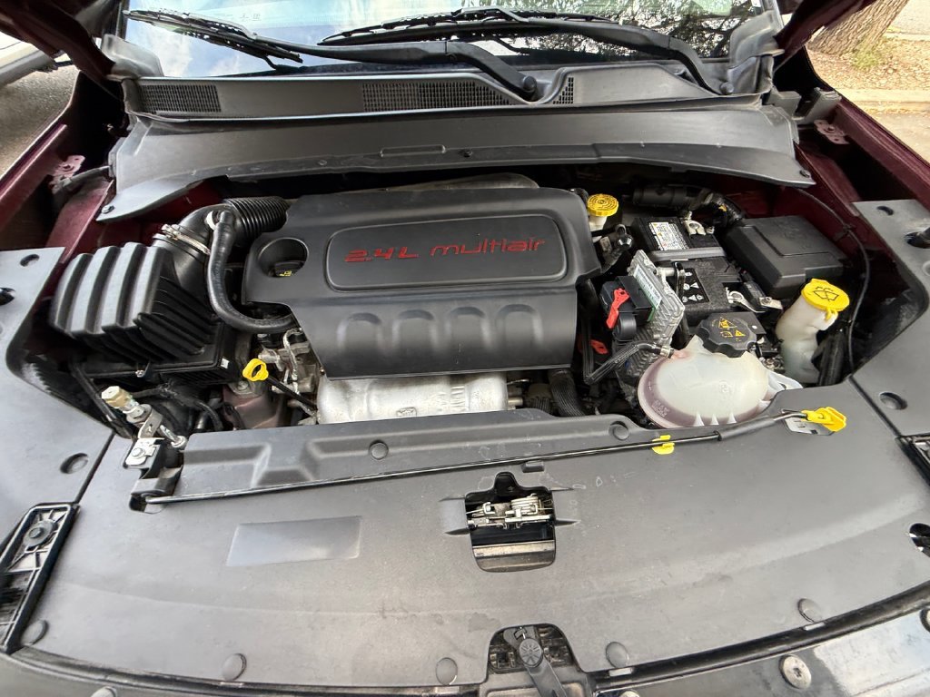 Used 2022 Red Jeep Limited image 20