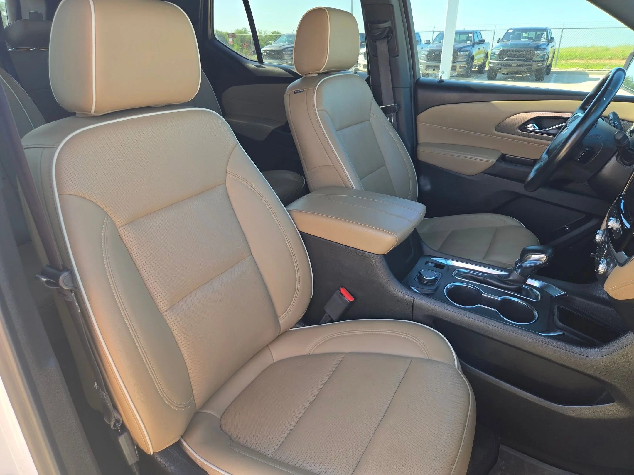 Used 2023 Beige Chevrolet Premier image 26