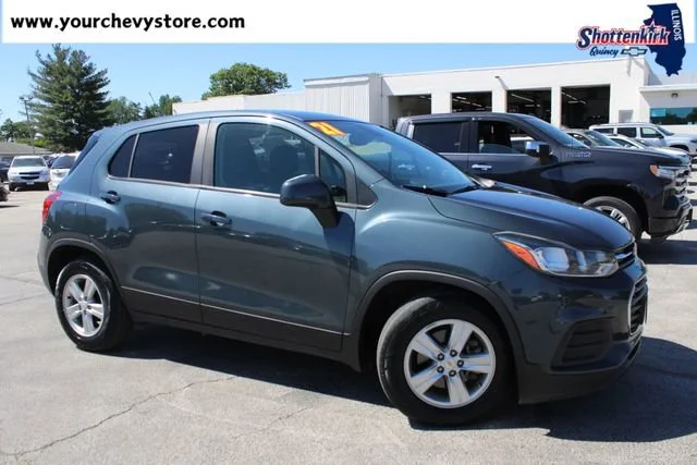 2021 Chevrolet Trax LS's photo