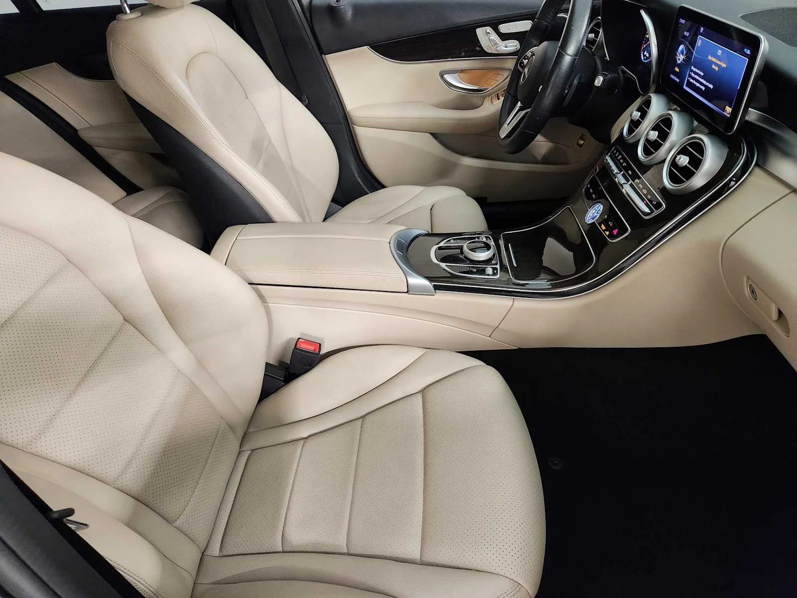Used 2021 Black Mercedes-Benz C 300 image 5