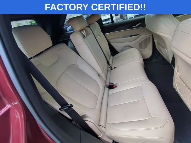 Used 2023 Red Jeep Limited image 35