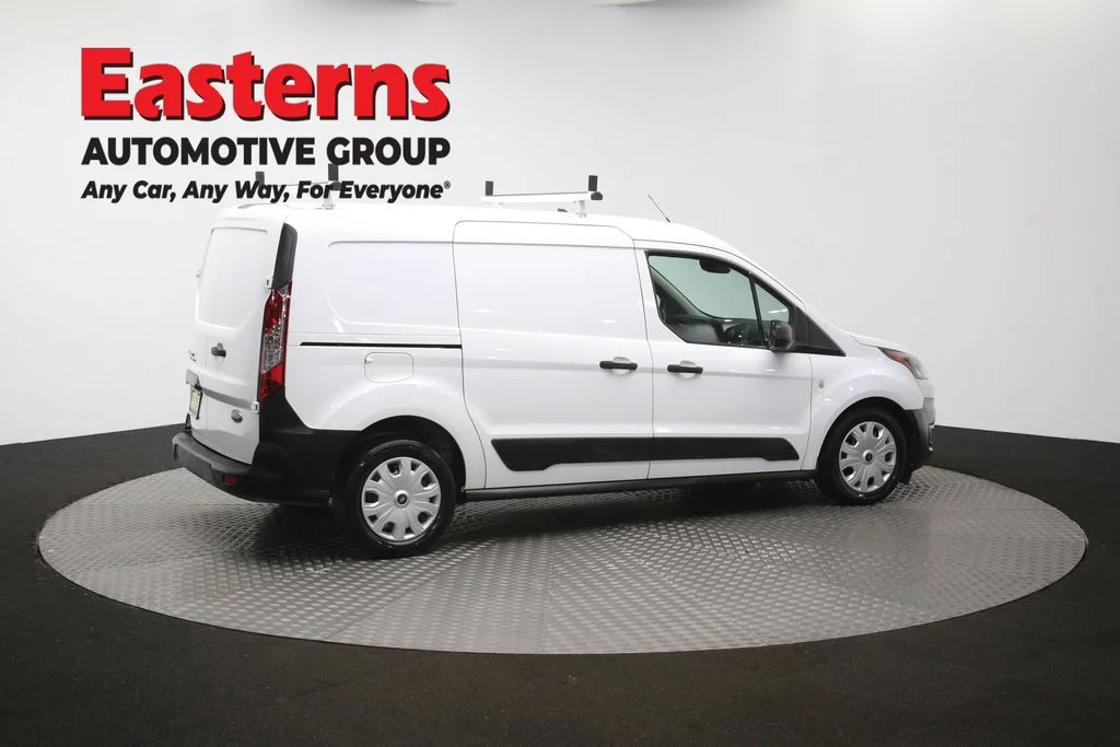 Used 2022 White Ford XL image 44