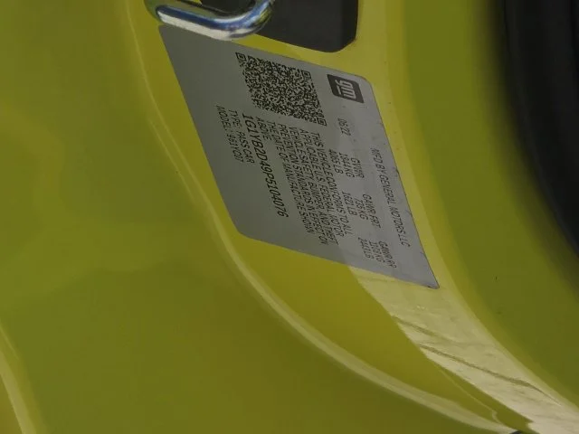 Used 2023 Yellow Chevrolet Stingray image 27