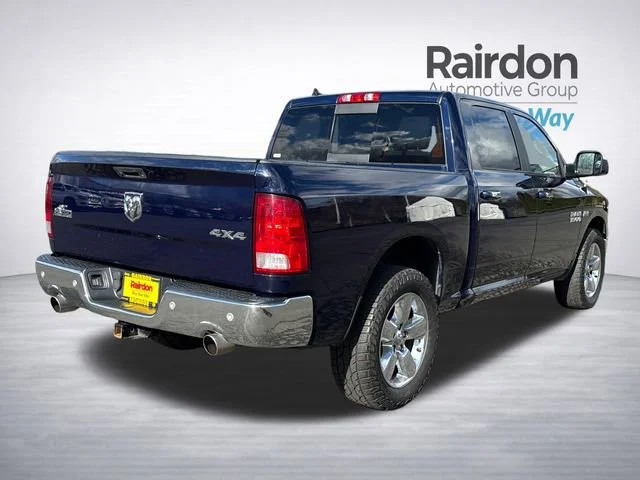 Used 2017 True Blue Pearlcoat Ram Big Horn image 5
