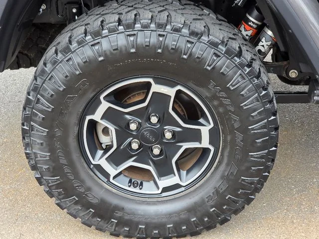 2021 Jeep Gladiator Mojave - Photo 12