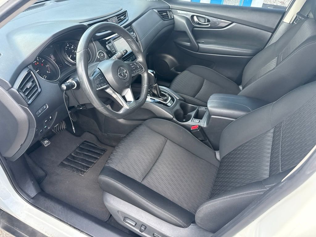 Used 2018 White Nissan SV image 14