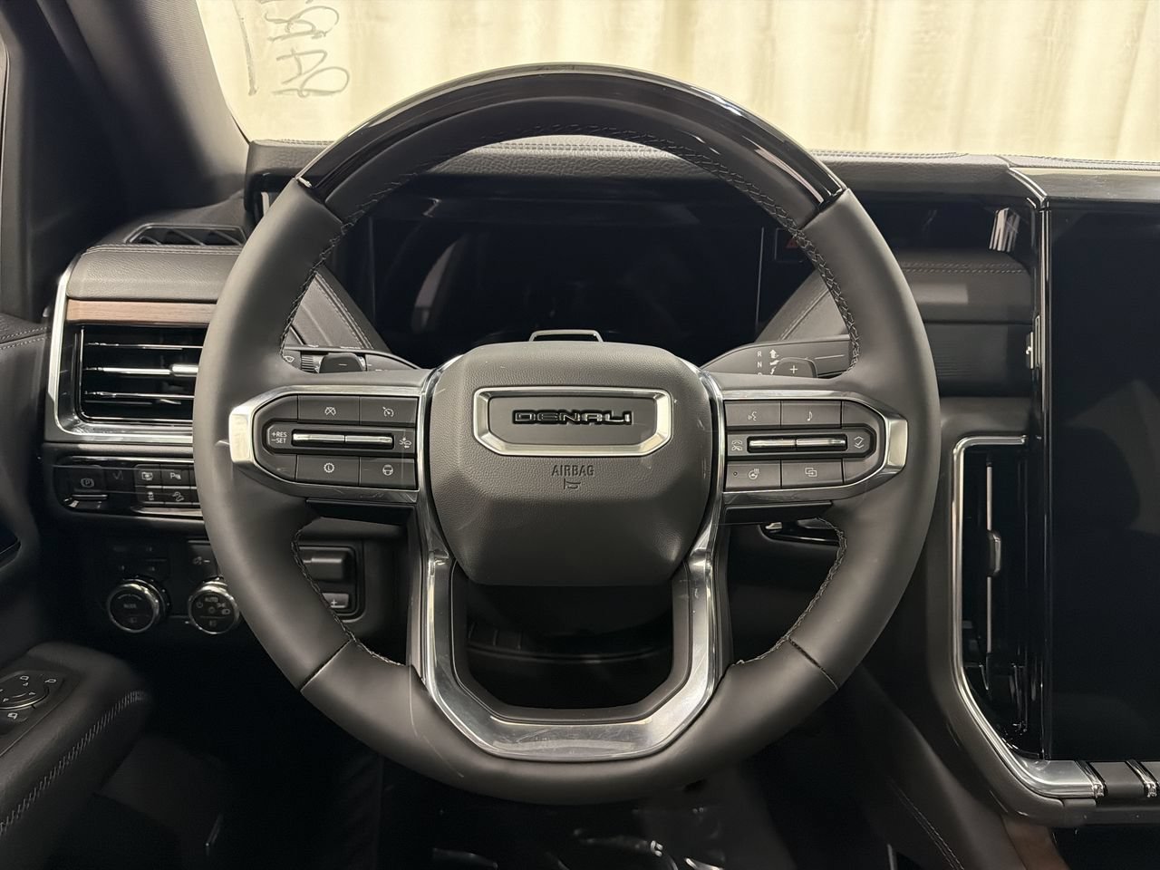 2027 GMC Yukon XL Denali - Photo 16