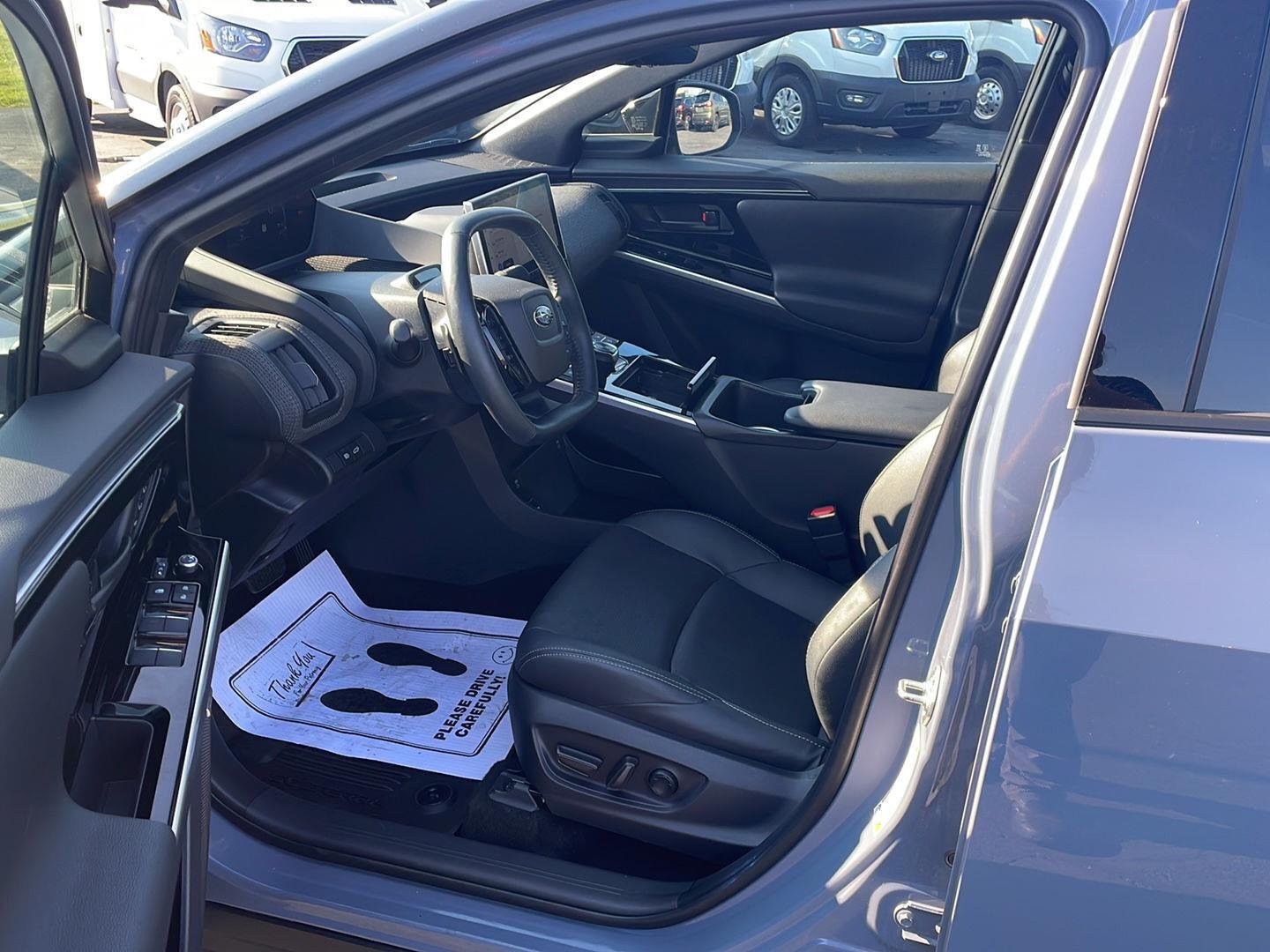 Used 2024 HARBOR MIST GRAY PEARL 2-TONE SUBARU TOURING image 11