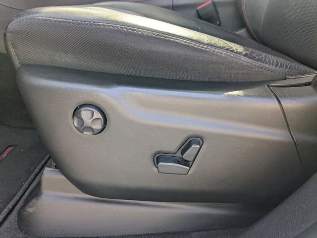 Used 2018 White Dodge R/T image 23