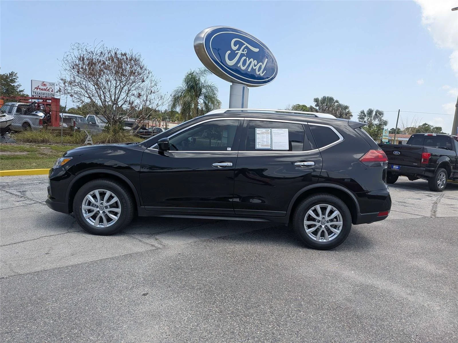 Used 2019 Black Nissan SV image 6