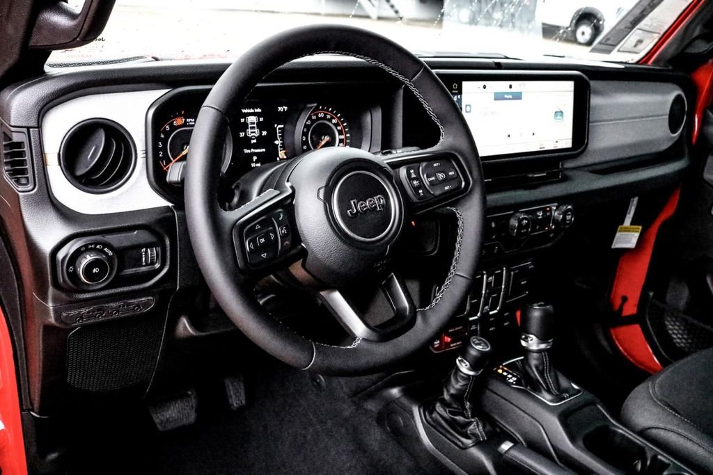 2025 Jeep Wrangler 4-Door Willys - Photo 10