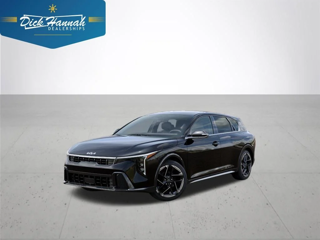 2026 Kia K4 GT-Line AT Hatchback's photo