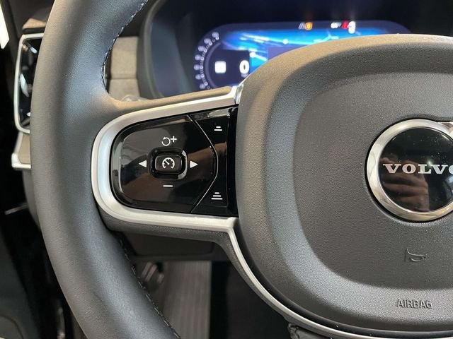 2026 Volvo XC90 Plus - Photo 38