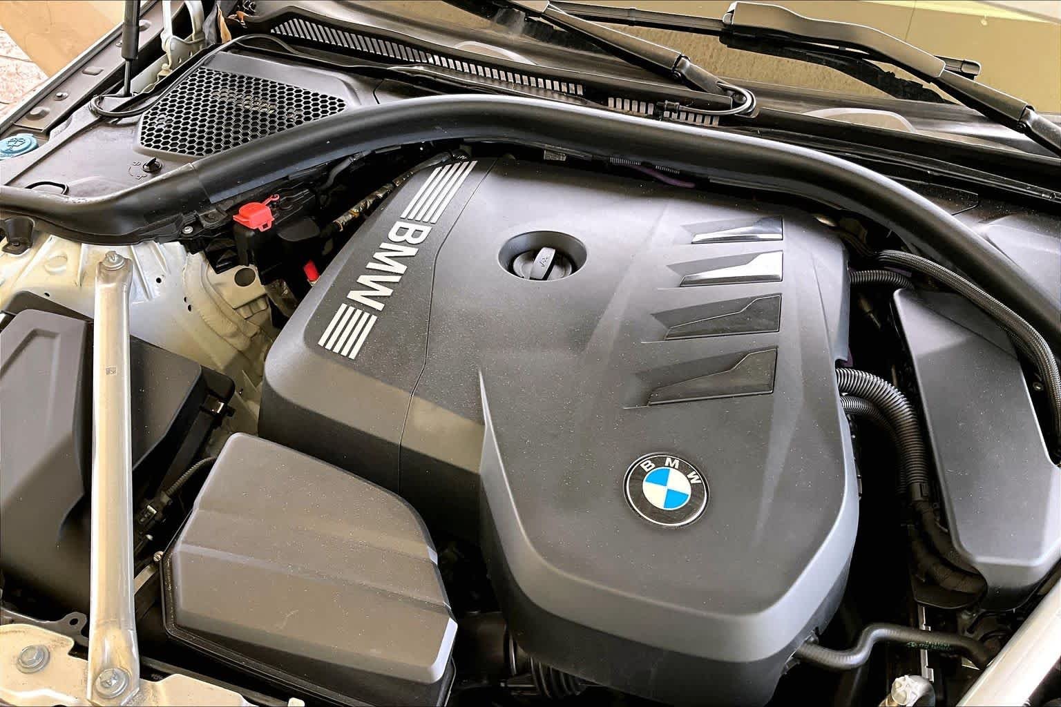 Used 2025 Mineral White Metallic BMW 430i image 29