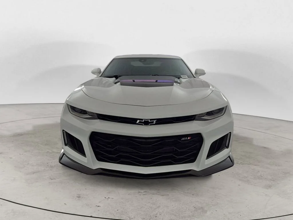 Used 2022 Summit White Chevrolet ZL1 image 8