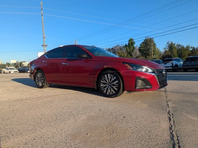 Certified Used 2024 Red Nissan 2.5 SV image 2