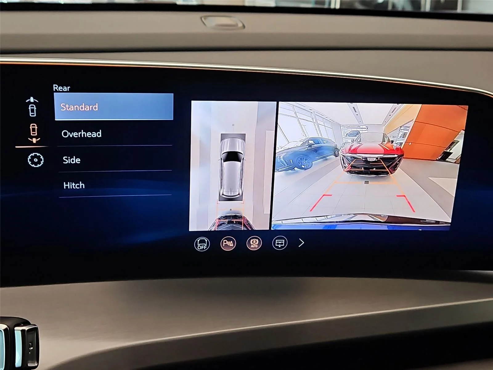 2026 Cadillac VISTIQ Sport - Photo 18