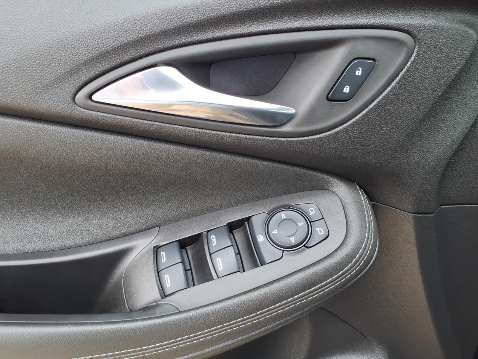 Used 2024 Ebony Twilight Metallic Buick Preferred image 19