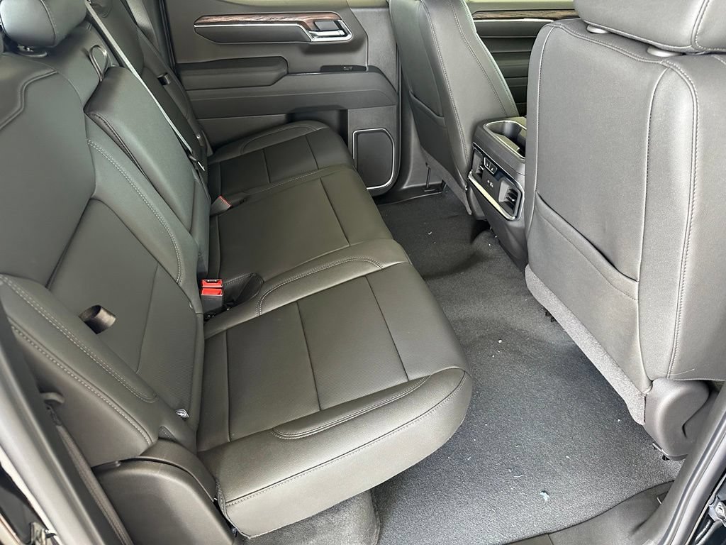 2026 GMC Sierra 1500 SLT - Photo 35