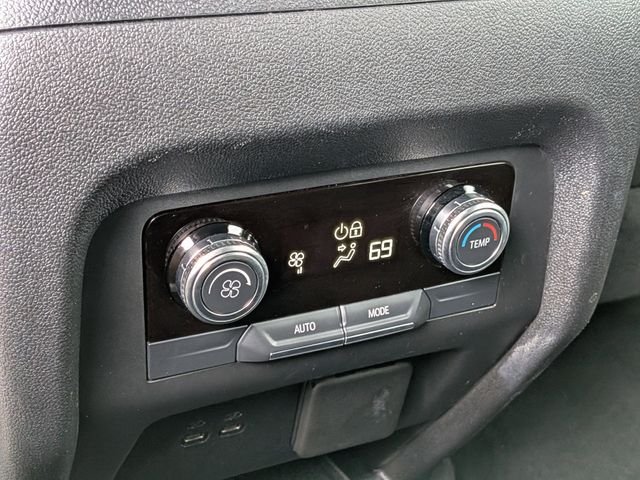 Used 2025 Silver GMC Elevation image 16