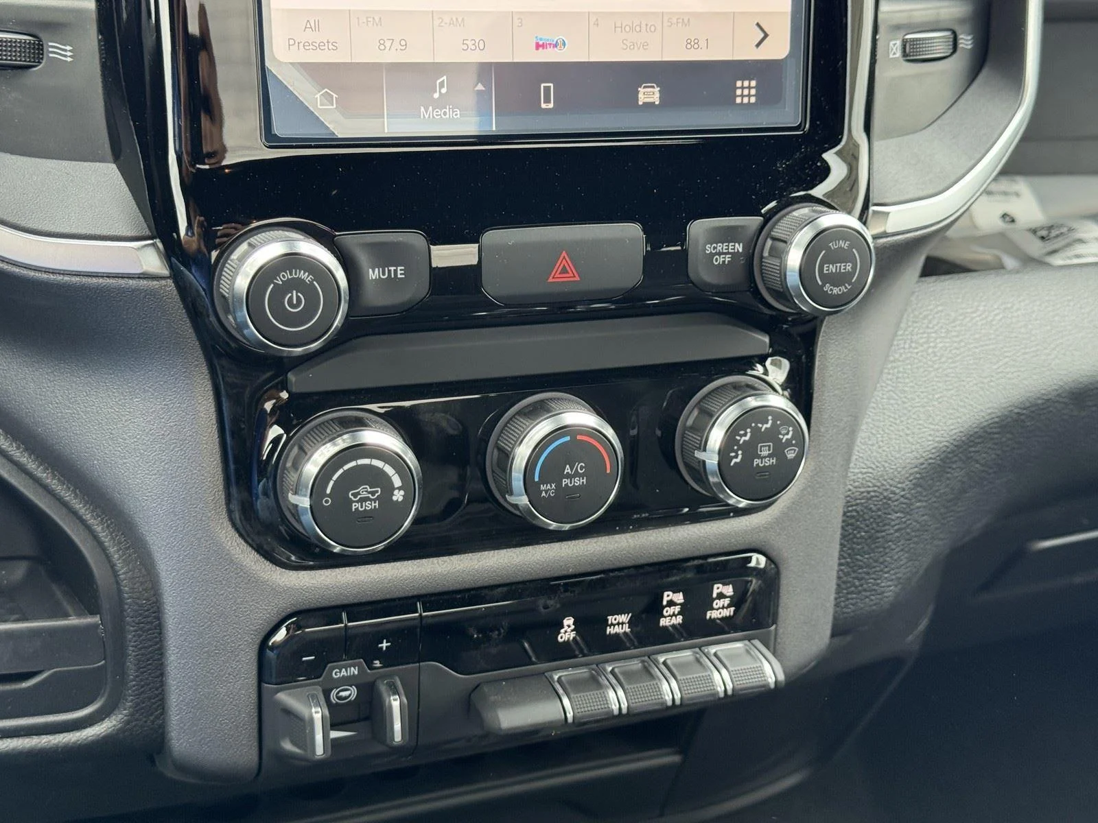 2025 RAM 2500 Big Horn - Photo 14