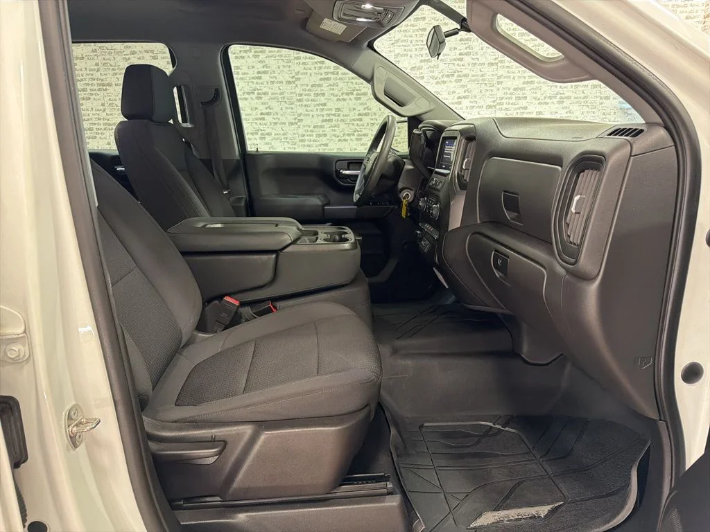 Used 2021 Summit White Chevrolet Custom Trail Boss image 11
