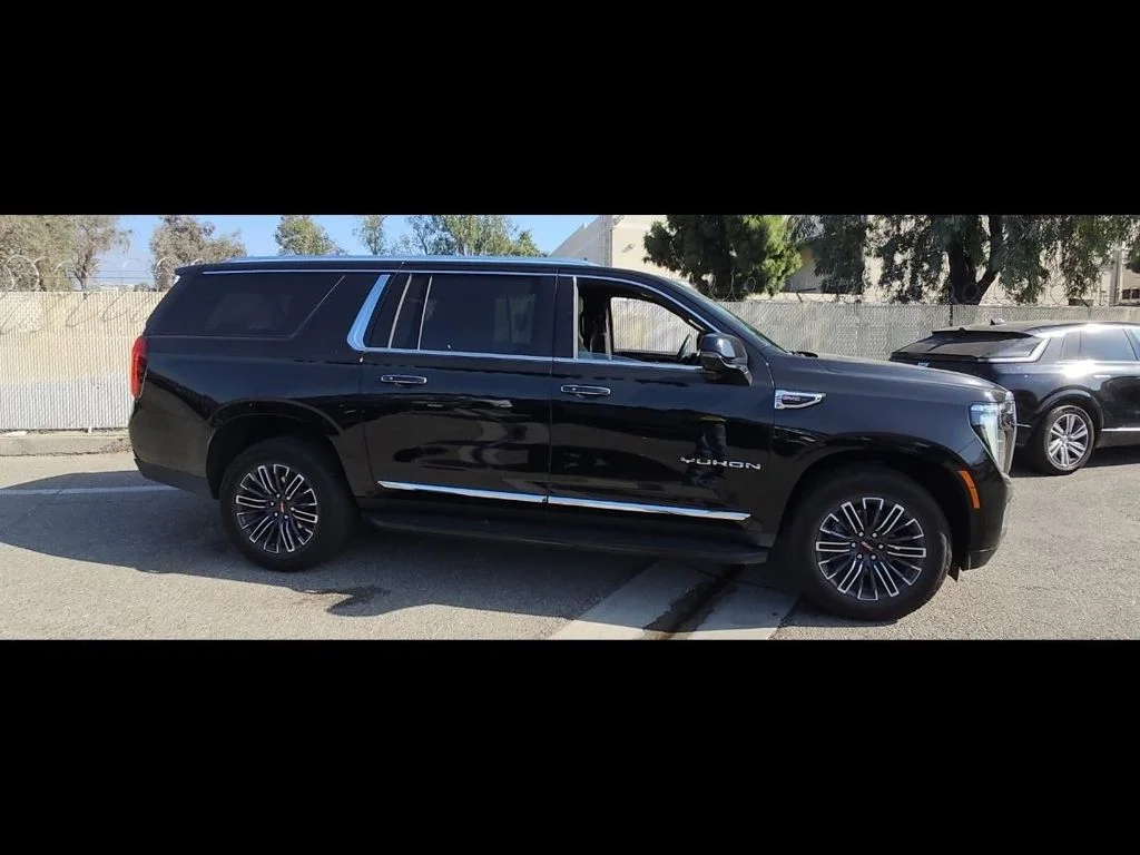 Certified Used 2026 Black GMC Elevation image 2