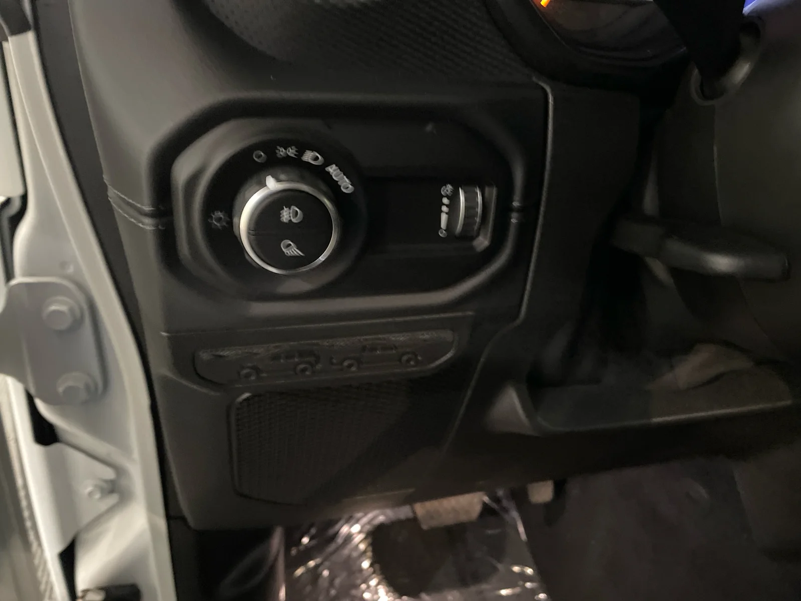 Used 2026 Bright White Clearcoat Jeep Rubicon image 12
